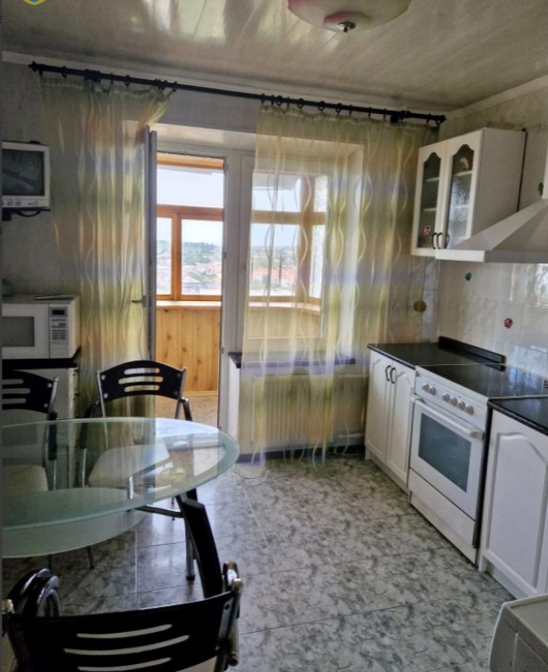 продажа трехкомнатной квартиры номер A-173600 в Киевском районе, фото номер 6